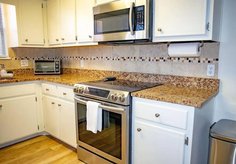 Holiday home Tropical Oasis, Tiki Bar, Pool, Mini Golf, Hot Tub Villa Panama City Beach United States