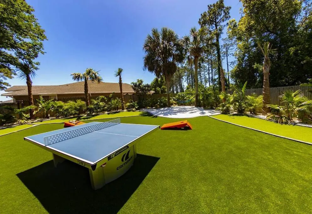 Tropical Oasis, Tiki Bar, Pool, Mini Golf, Hot Tub Villa Panama City Beach 0*,  United States
